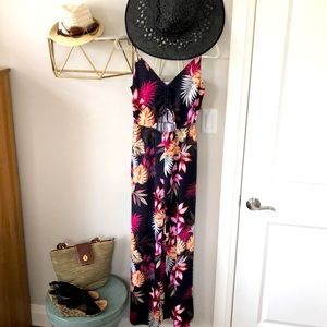 #303 🆕 [S] Sunday Best jumpsuit